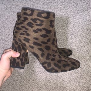 Heeled booties